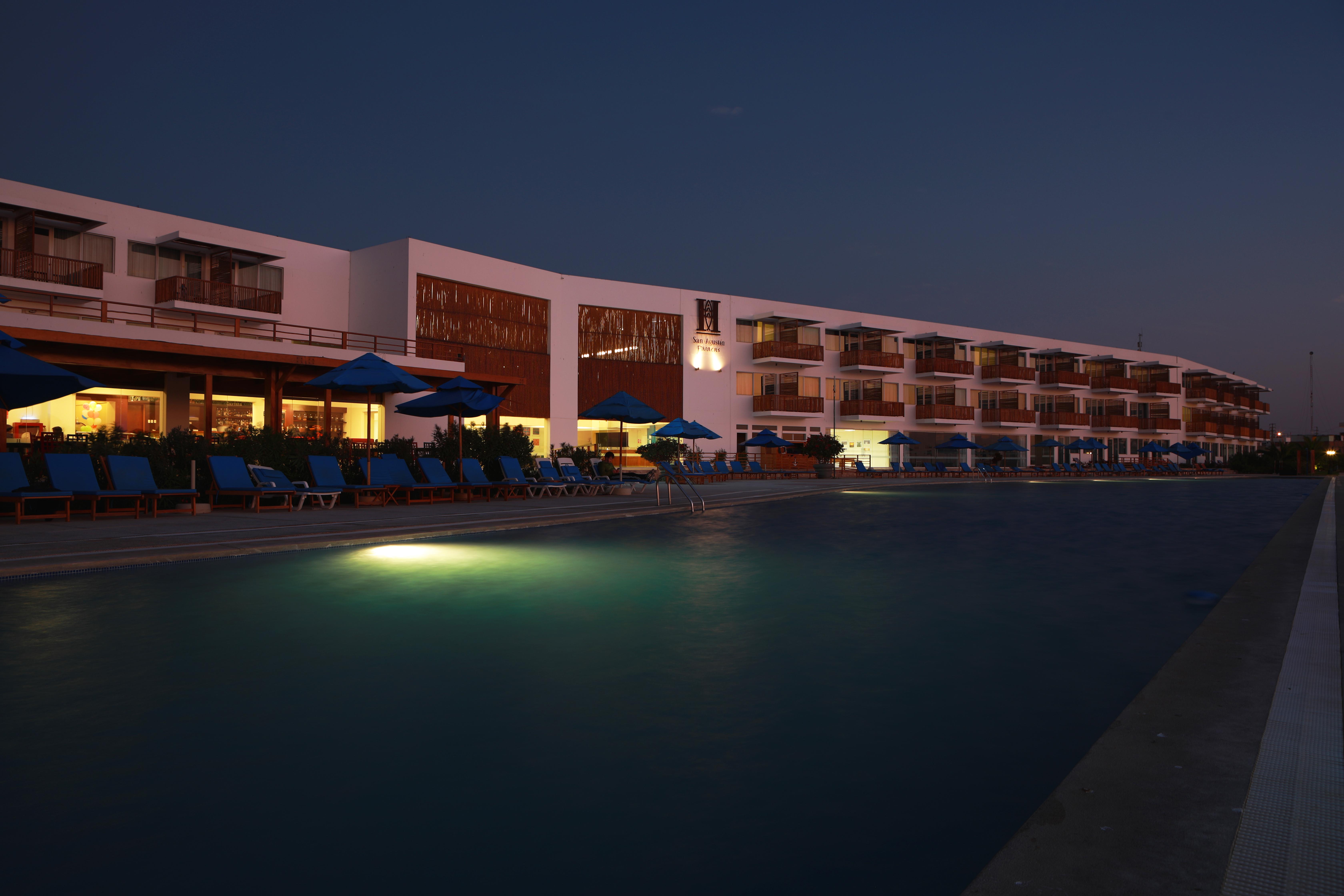 San Agustin Paracas Esterno foto