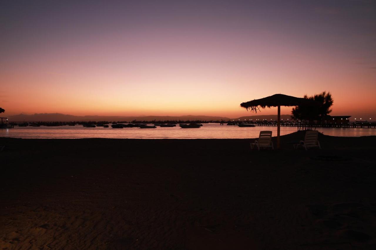 San Agustin Paracas Esterno foto